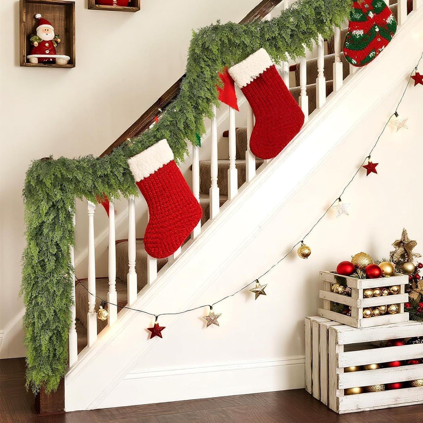 Lush Cedar Holiday Garland™